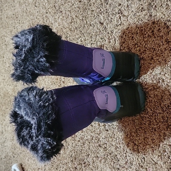 Kamik Girls boots - Picture 2 of 4